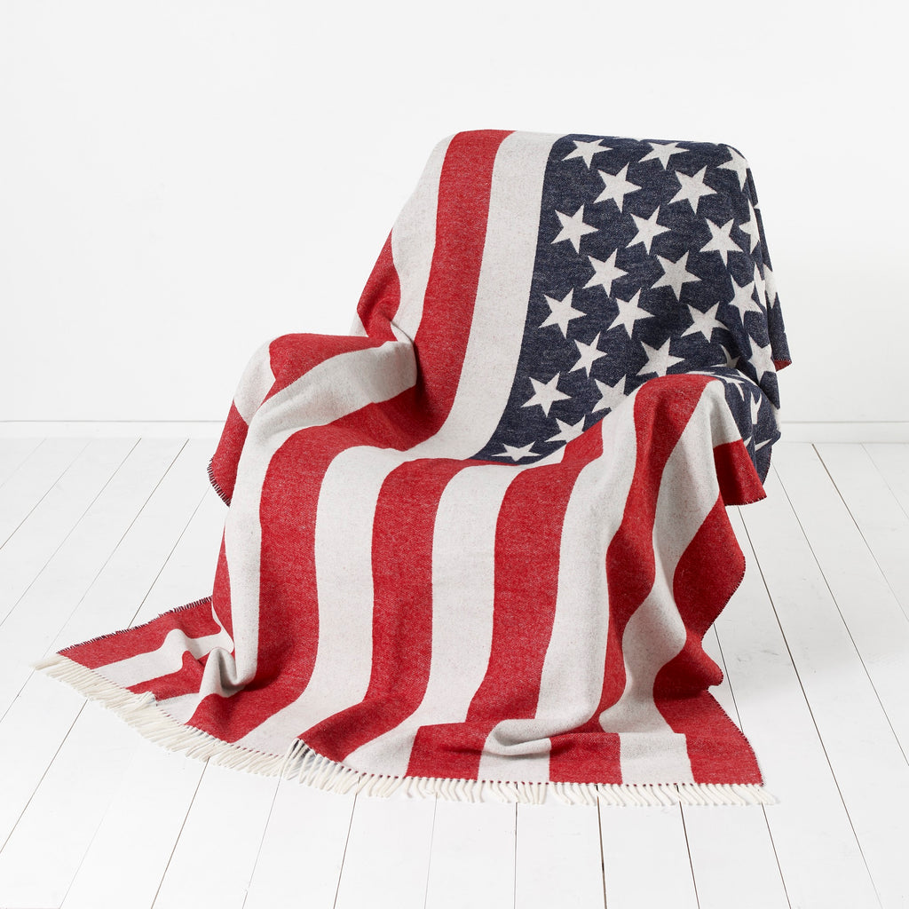The American Flag - Stars & Stripes - Old Glory - Star Spangled Banner - Throw Blanket
