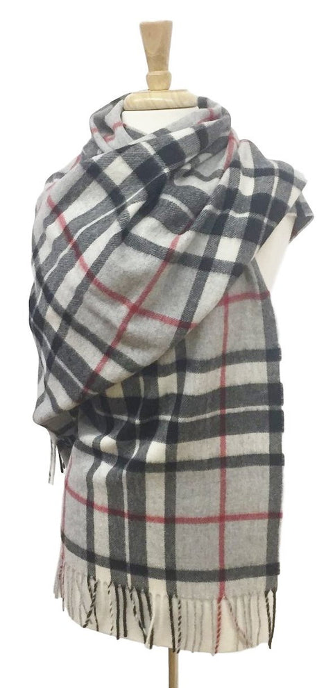HIGHLAND PLAID TARTAN WRAPS / STOLES 27