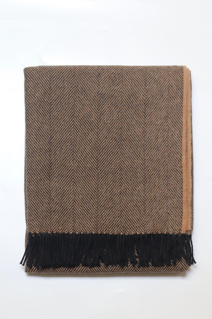 Remony Herringbone Camel / Black, Merino Lambswool, Made in Scotland