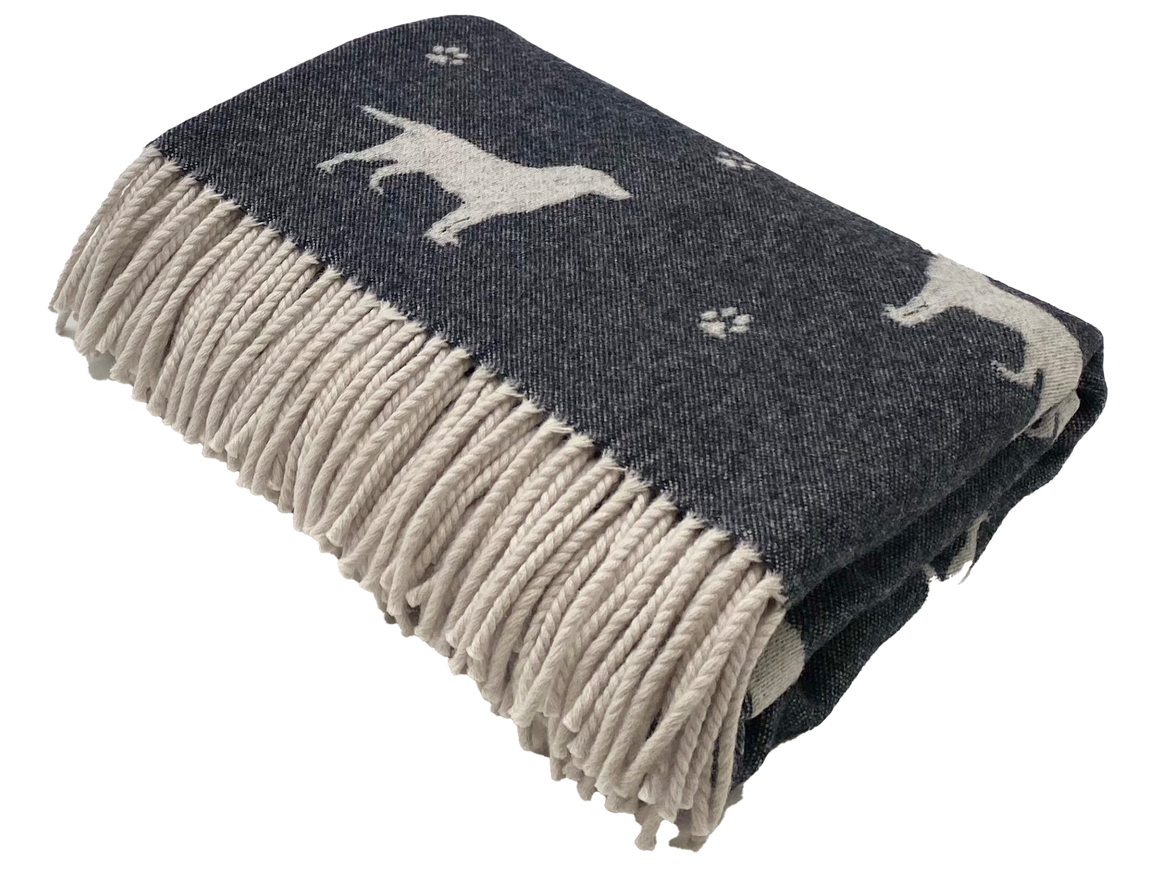 Black Labrador Throw - 100% Merino Wool - Made in Scotland