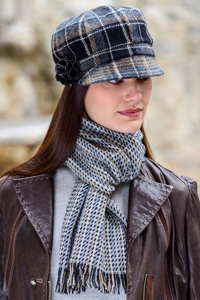 Ladies Tweed Newsboy Hat Grey Black Plaid Made in Ireland